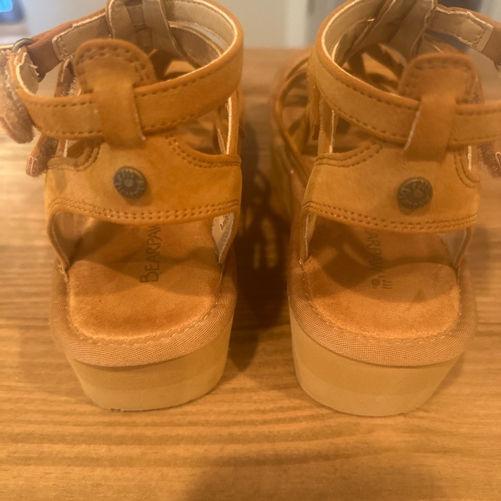 BearPaw Women's Prominence Brown Strappy Sandals Comfort Shoe Neutral Sz 7 - Picture 5 of 12